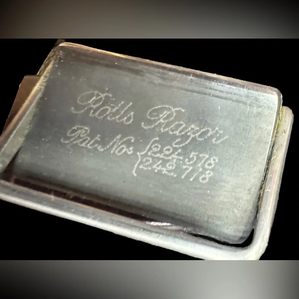 1927 Rolls Razor Ltd. Safety Razor Kit - Picture 8 of 16